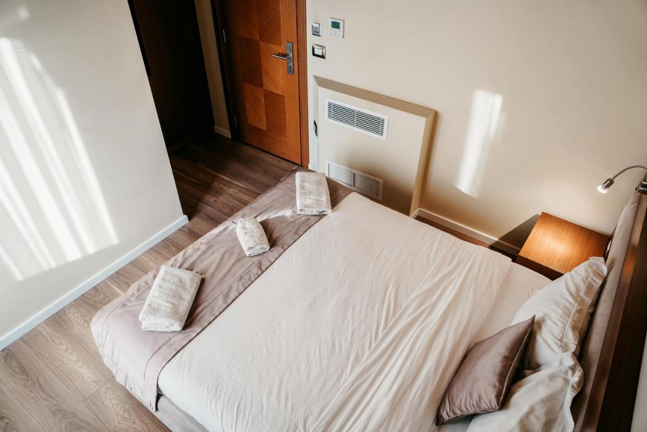 Center Hotel Гирокастра Экстерьер фото